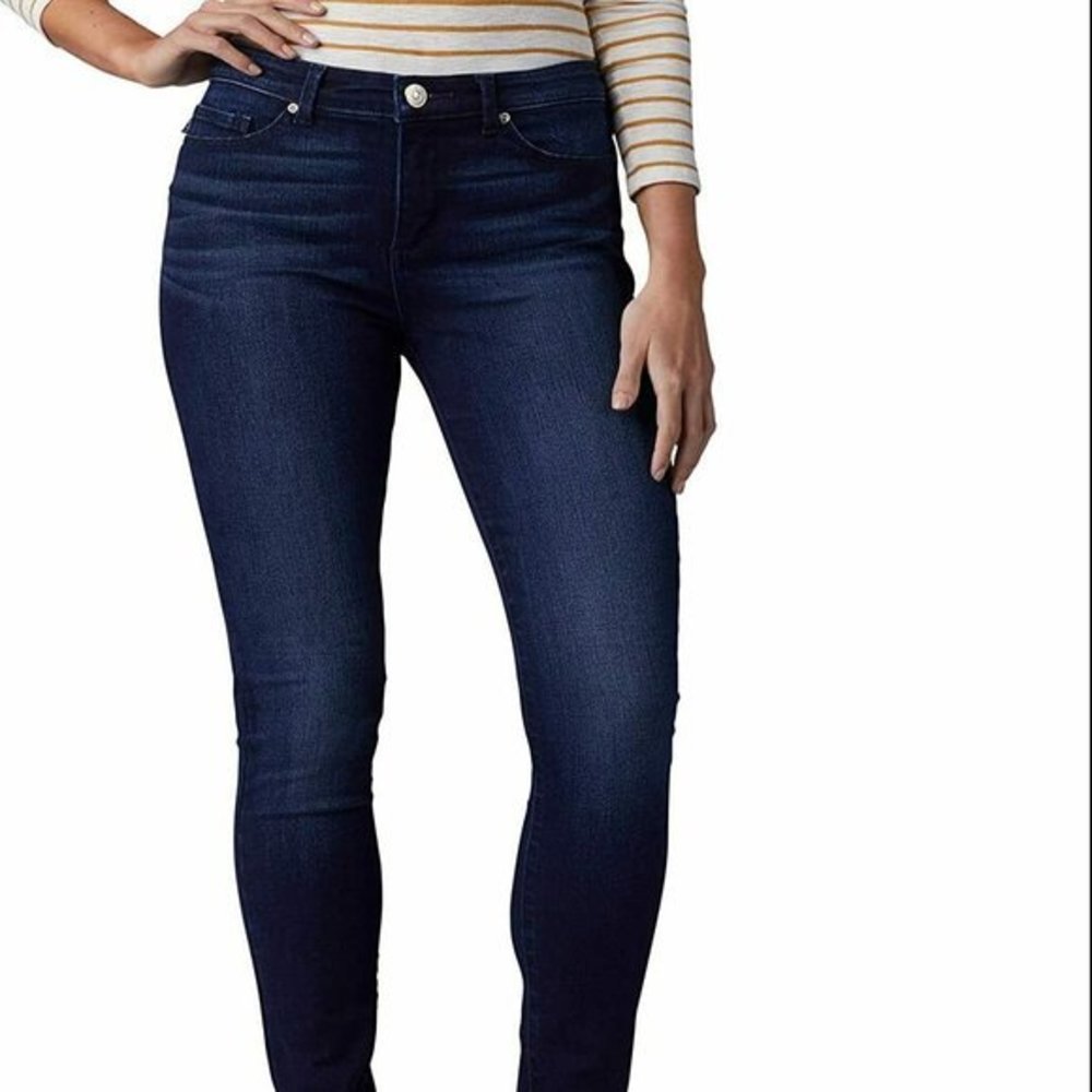 Lee Women's Size 8 Sculpting Slim Fit Skinny Leg Jean